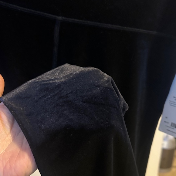 Athleta Women's Black Elation Velvet Tight Joggers brand new - Picture 3 of 5